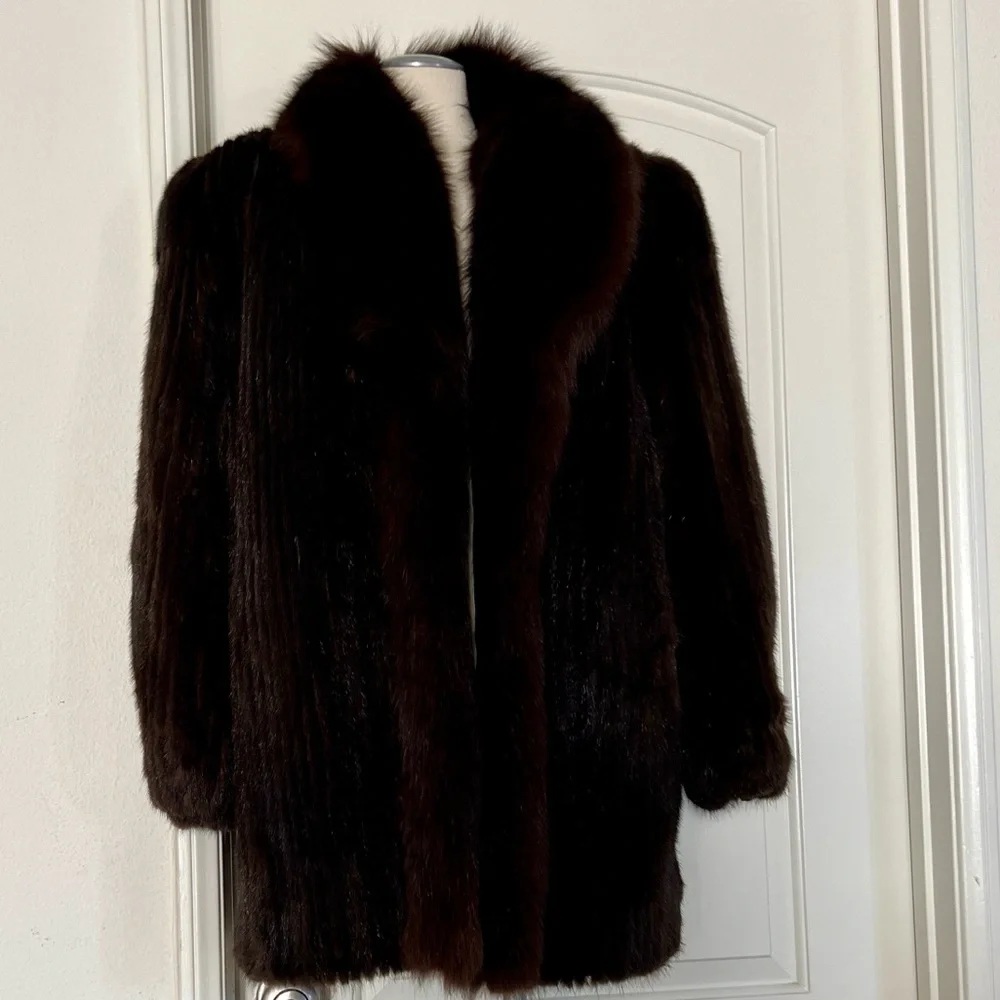 Vintage / Mink~Fox Fur Coat / Luxurious & Stunning - Picture 2 of 16